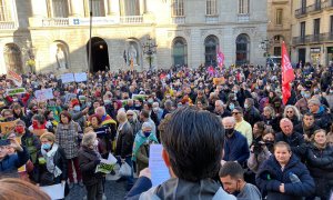 La concentració a la plaça Sant Jaume de Barcelona.