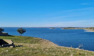 Embalse de Alto de Rabagão (Portugal).