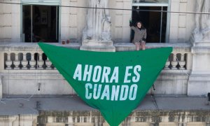 "El FMI te tiene con una pistola en la cabeza permanentemente: No hay un fondo con rostro humano"