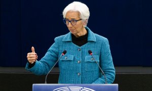 Christine Lagarde, presidenta del Banco Central Europeo (BCE), habla durante una sesión plenaria del Parlamento Europeo.