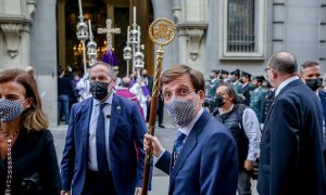 15/04/2022 El alcalde de Madrid, José Luis Martínez-Almeida, durante la procesión de Jesús de Medinaceli