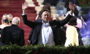 17/05/2022. Elon Musk a su llegada a la 'Met Gala' celebrada en el Museo Metropolitano de Nueva York, a 2 de mayo de 2022.