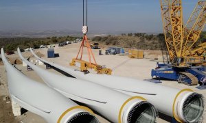 Palas de aerogeneradores.