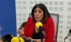 Una diputada del PSOE pide cita médica en pleno debate y deja en evidencia al PP por los retrasos en la sanidad andaluza