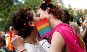 Otras miradas - Mujer y bisexual: doblemente impostora