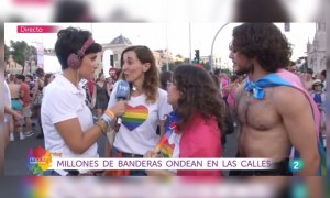 La 'orgullosa' madre del desfile de Madrid que ha enamorado a Twitter por su discurso en TVE