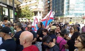 Panorámica de la manifestación que ha tenido lugar este sábado 23 de julio en Ponferrada en protesta por la falta de planificación forestal.