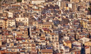 Fotografía desde las alturas de una ciudad italiana.