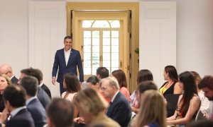 29/07/2022-El presidente del Gobierno, Pedro Sánchez, a su llegada para presentar el primer informe de rendición de cuentas 2022 del Gobierno de España, en el Complejo de La Moncloa, a 29 de julio de 2022, en Madrid (España).