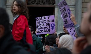 Manifestación convocada por la asociación de Ex Menas contra el racismo y agresiones a menores no acompañados en Barcelona