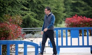 04/05/2022-Alberto Luceño entra en la comisaría para firmar, a 04 de mayo de 2022, en Madrid