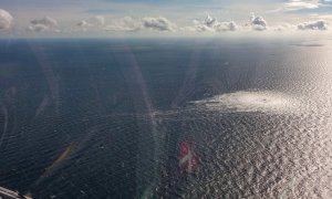 Imagen de una fuga de gas en el mar Báltico desde un avión del Ejército danés, a 27 de septiembre de 2022.