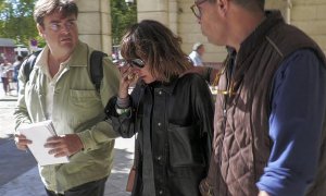 01/10/2022 La actriz sevillana María León sale del Juzgado de guardia de Sevilla tras su detención la pasada noche