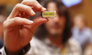 Detalle de una memoria externa que incluye el Proyecto de Ley de los Presupuestos Generales del Estado aprobados por el Gobierno para 2023, a 6 de octubre de 2022, en Madrid.