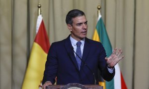 El presidente del Gobierno, Pedro Sánchez, durante la rueda de prensa conjunta  con el presidente de Sudáfrica celebrada el pasado jueves en Pretoria.