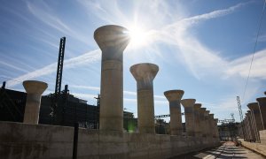 Vista de la obra con la que se inicia la construcción del proyecto Madrid Nuevo Norte, en la Estación Madrid Chamartín–Clara Campoamor. E.P./Jesús Hellín