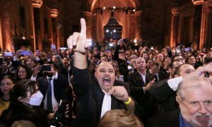 Seguidores del candidato republicano por Nueva York, Lee Zeldin, durante su discurso en la noche electoral de las elecciones de medio mandato en EEUU.