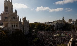 13/11/22 La multitudinaria manifestación ciudadana en Madrid contra el plan de Ayuso para las Urgencias extrahospitalarias y en apoyo a la sanidad pública