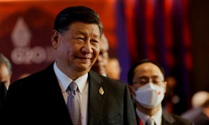 El presidente de China, Xi Jinping, asiste a una sesión durante la Cumbre de Líderes del G20, en Nusa Dua, Bali, Indonesia, el 16 de noviembre de 2022.