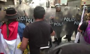 Multitudinaria protesta en Perú para pedir la renuncia del presidente Pedro Castillo