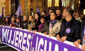 Integrantes del PSOE en la cabecera de la manifestación con motivo del 25N en Madrid.