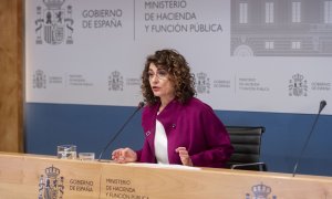 La ministra de Hacienda y Función Pública, María Jesús Montero, en una rueda de prensa en la sede de su Departamento. E.P./Alberto Ortega