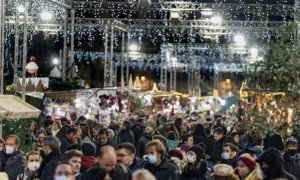 La Fira de Santa Llúcia de Barcelona, que tindrà quinze arbres de Nadal il·luminats