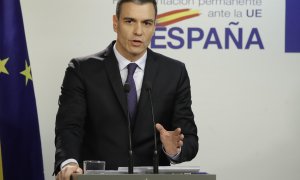 El presidente del Gobierno, Pedro Sánchez, en la rueda de prensa ofrecida desde Bruselas este jueves.