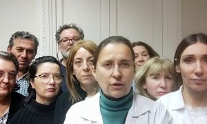 Los médicos encerrados en la Consejería de Sanidad ponen fin a su encierro