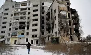 Fotografía de los edificios destruidos tras nuevos ataques rusos sobre Ucrania.