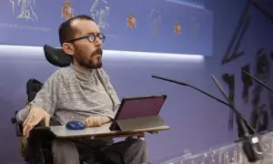 31/01/2023.- El portavoz de Unidas Podemos en el Congreso, Pablo Echenique, ofrece una rueda de prensa antes de la Junta de Portavoces que se celebra este martes en Madrid. EFE/ Mariscal