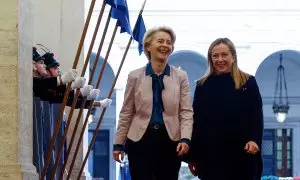 Imagen de archivo de la primera ministra italiana, Giorgia Meloni, junto a la presidenta de la Comisión Europea, Ursula von der Leyen, a 9 de enero de 2023.