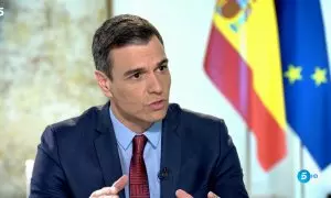 El presidente del Gobierno, Pedro Sánchez, durante su entrevista en Informativos Telecinco este lunes 27 de febrero de 2023.