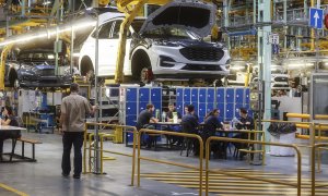 Un vehículo en la fábrica de Ford en Almussafes, a 24 de octubre de 2022, en València.
