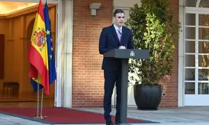 El presidente del Gobierno, Pedro Sánchez, durante la declaración institucional de este lunes.