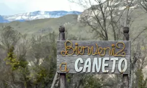 Caneto, una remota aldea del Pirineo vaciada por la fuerza en el franquismo, ha sido recuperada 40 años después.