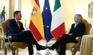 El presidente del Gobierno, Pedro Sánchez, junto a la primera ministra de Italia, Giorgia Meloni, en un encuentro mantenido este miércoles en Roma.