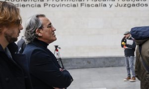 El exalcalde de Gandía entre los años 2011 y 2015, Arturo Torró, a su llegada a un juicio a la Audiencia de Valencia, a 12 de diciembre de 2022, en Valencia