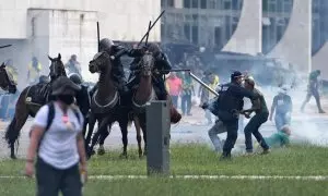 Partidarios del expresidente, Jair Bolsonaro, durante las revueltas en el Palacio de Planalto, Brasilia (Brasil).