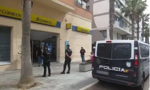 Las largas colas de ciudadanos en la oficina de Correos de Melilla para solicitar el voto de los últimos días han desaparecido este jueves.