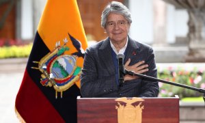 El presidente de Ecuador, Guillermo Lasso, habla durante una rueda de prensa en el Palacio de Gobierno.