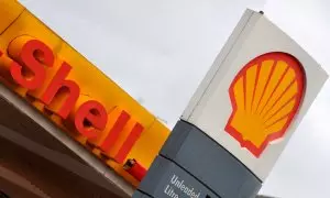 Fotografía de archivo del logotipo de Shell en una gasolinera de la compañía en Londres el 31 de enero de 2008.