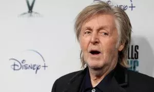 El músico Paul McCartney en el estreno de ''If These Walls Could Sing" en Londres, el 12 de diciembre de 2022.