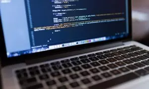 En programación e informática se han creado casi 6.000 empleos en año y medio.