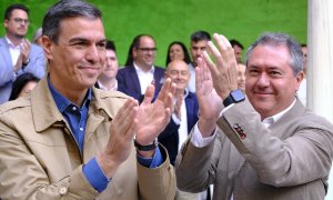 Pedro Sánchez y Juan Espadas, en un mitin. Archivo.