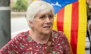Clara Ponsatí, eurodiputada de Junts y exconsellera, sale de la Ciutat de la Justícia de Barcelona tras prestar declaración.