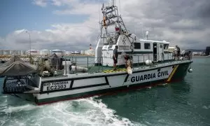 Foto de archivo: embarcación de la Guardia Civil.
