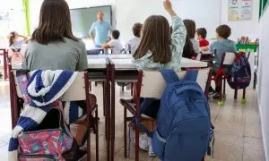 Varios niños en un aula en Madrid.
