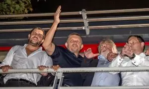 El líder del partido Smer, Robert Fico, celebra su triunfo en las elecciones de Eslovaquia, a 1 de octubre de 2023 en Bratislava