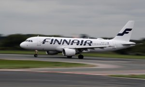 Un avión Airbus A320-200 de Finnair despega del aeropuerto de Manchester. REUTERS/Phil Noble